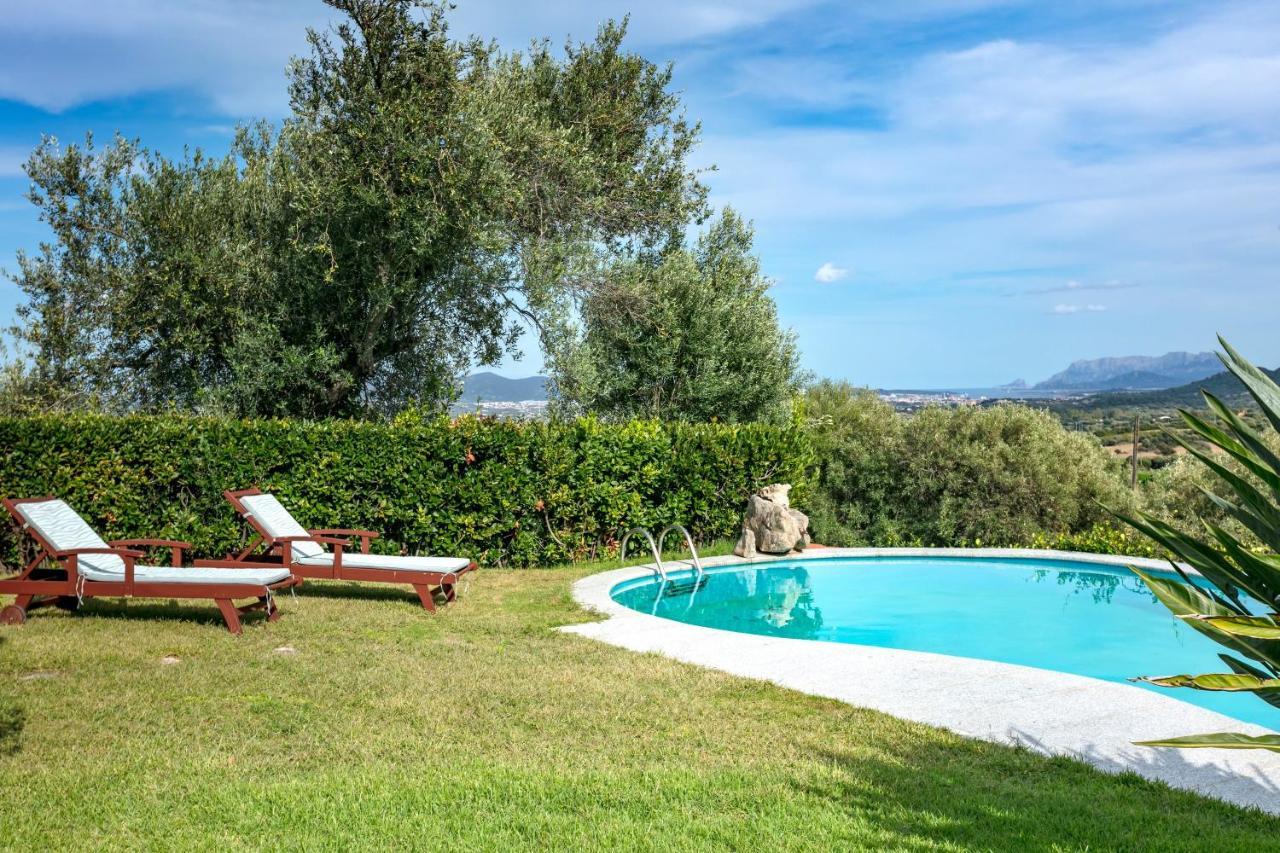 Villa Peditoltu Olbia Buitenkant foto