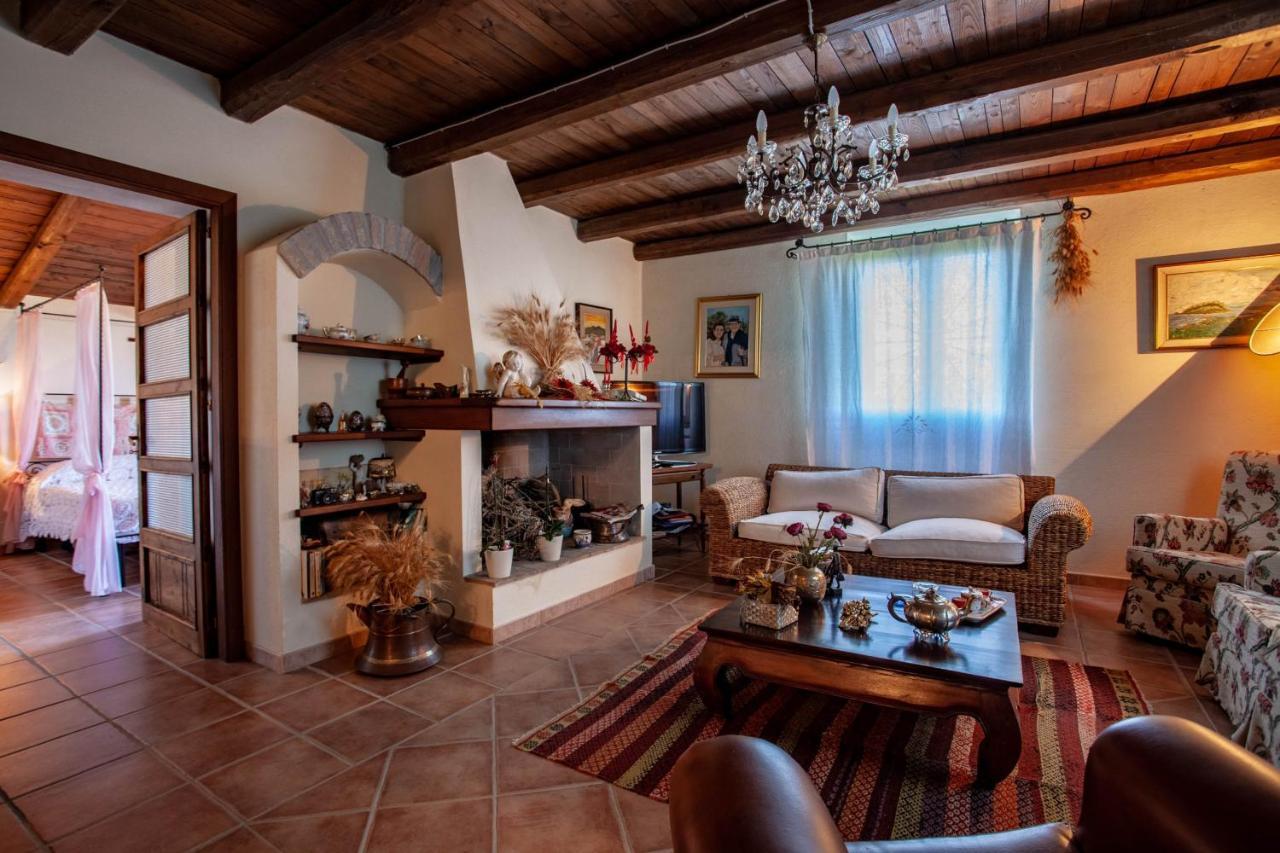 Villa Peditoltu Olbia Buitenkant foto