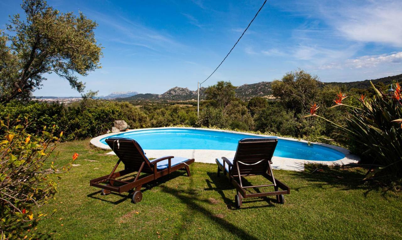 Villa Peditoltu Olbia Buitenkant foto